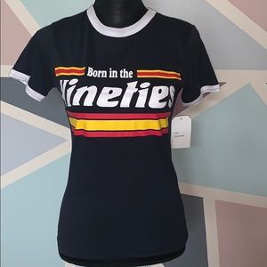 Short sleeve, born in the nineties tee with tags